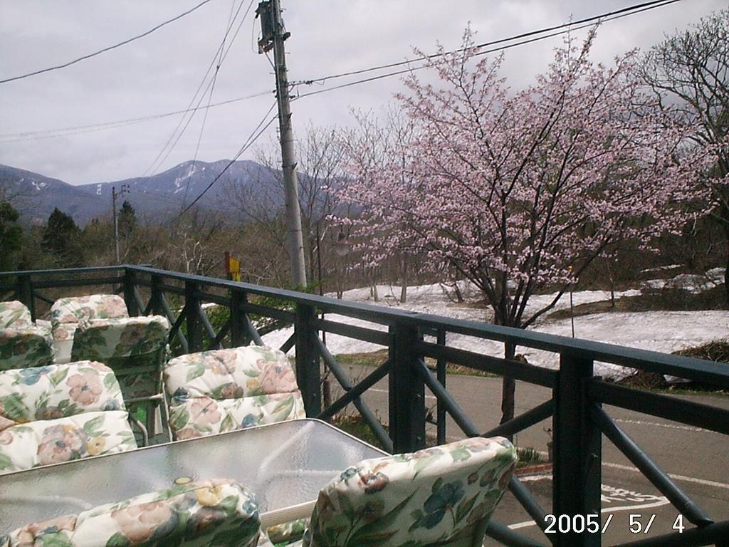 Country Inn Canadian House Myoko Zewnętrze zdjęcie